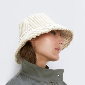 NWT Zara Corduroy Bucket Hat - M